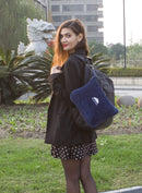 thin travel blanket