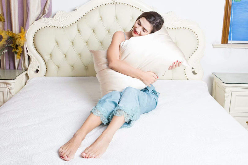 Pure Mulberry Silk Pillowcase for hair and skin  Bronze Gold King